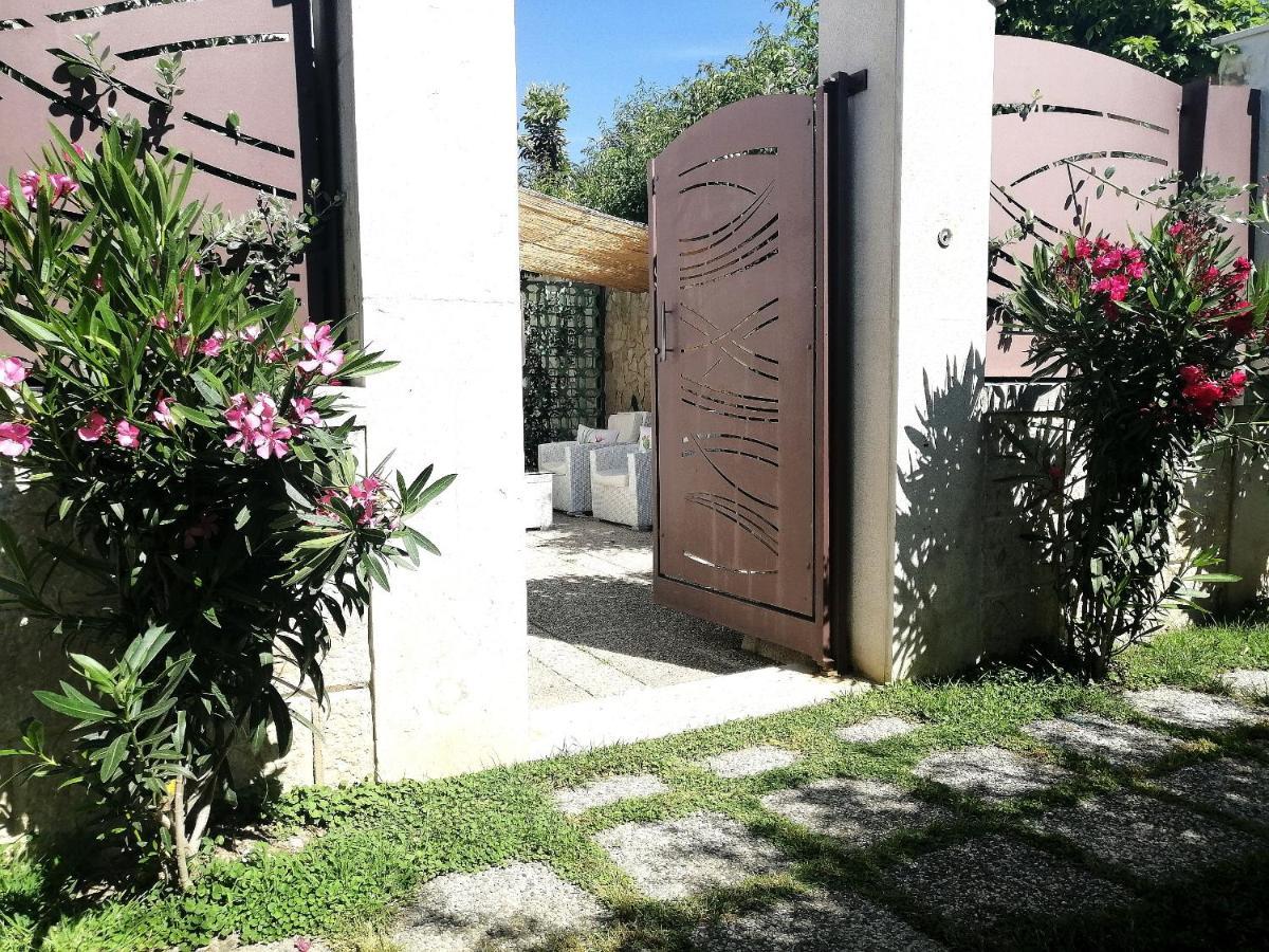 Dimora Artemisio Villa Сипонто Екстериор снимка