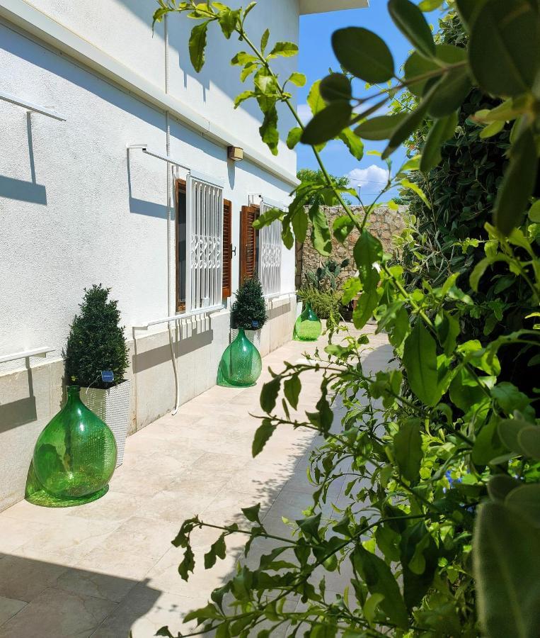 Dimora Artemisio Villa Сипонто Екстериор снимка